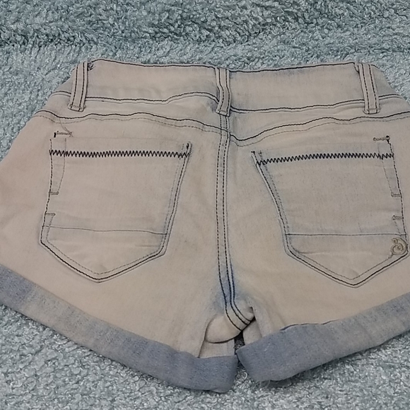 Jean shorts - Picture 3 of 3